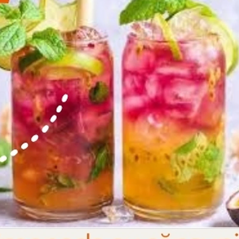 Limonadă cu căpșuni și fructul pasiunii