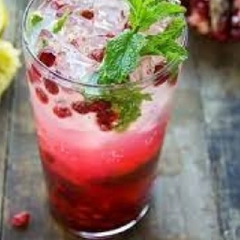 Limonadă cu rodie