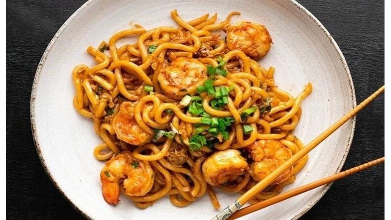 Udon cu creveți
