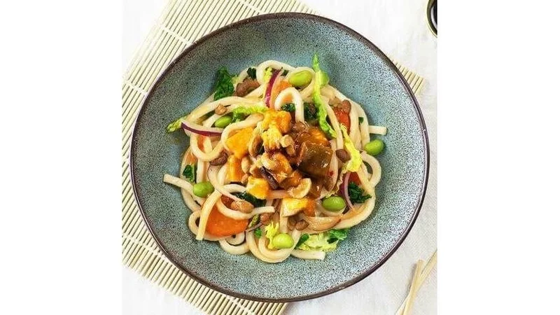 Udon cu pui